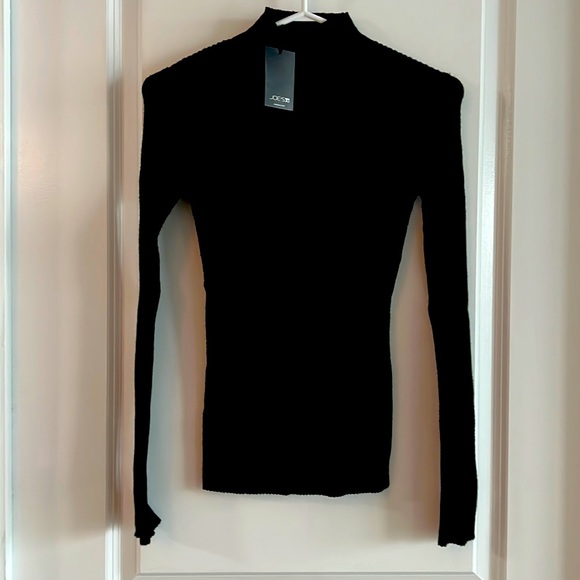 Joe’s jeans sweater - Picture 1 of 5